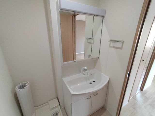 洗面設備　同仕様写真