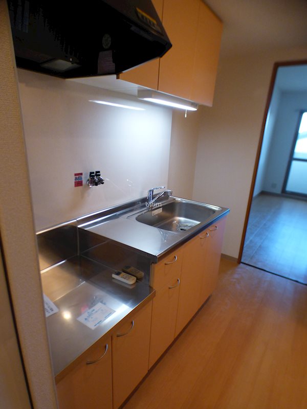 キッチン　同じタイプのお部屋の写真です。ご参考までに