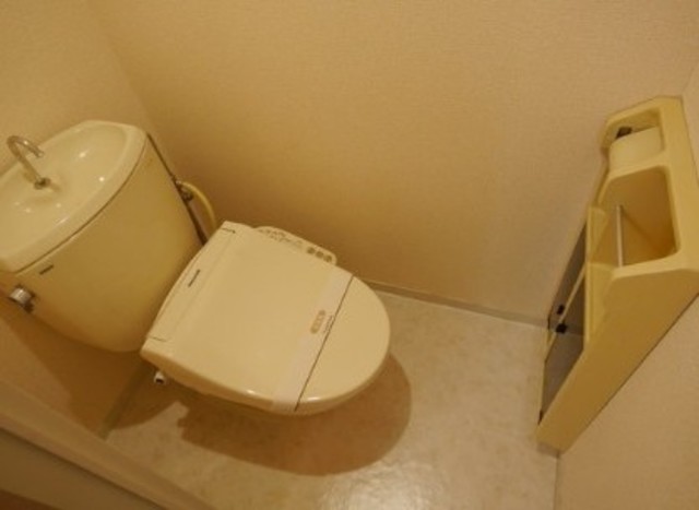 トイレ　他部屋参考。