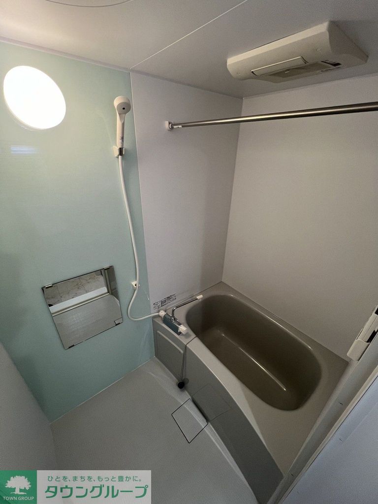 バス・シャワールーム　バス