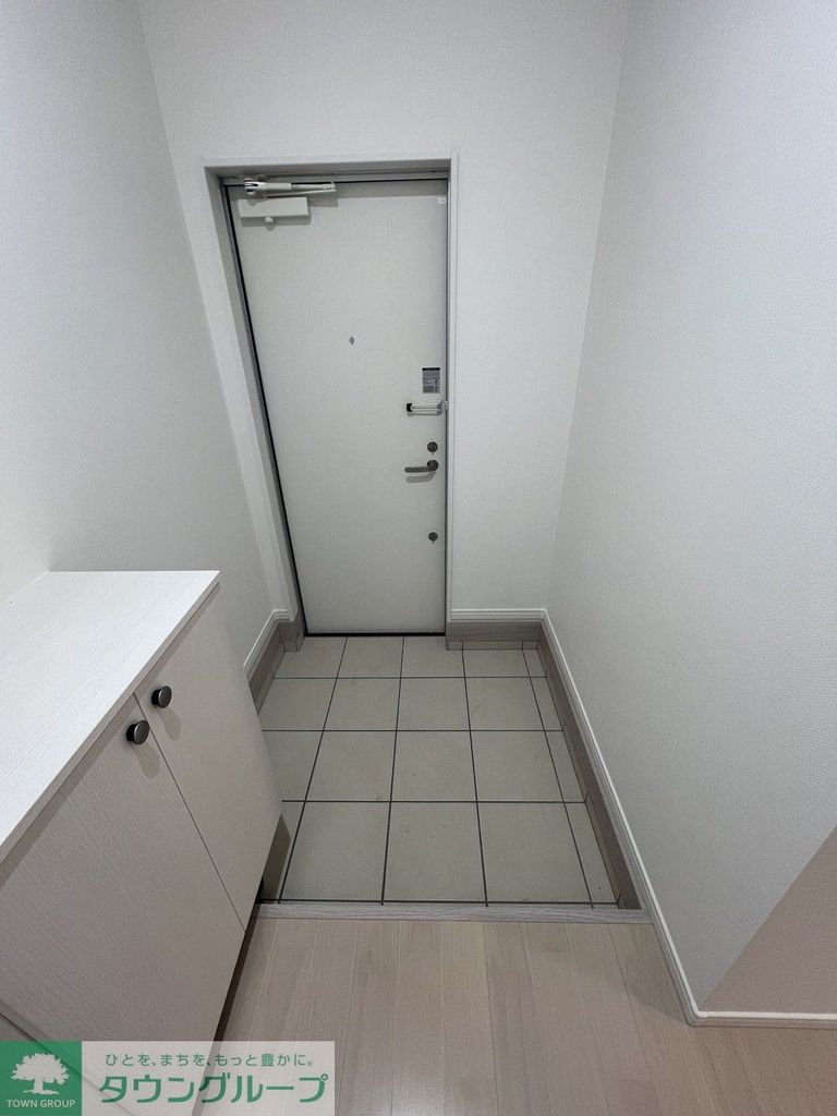 玄関　バルコニー