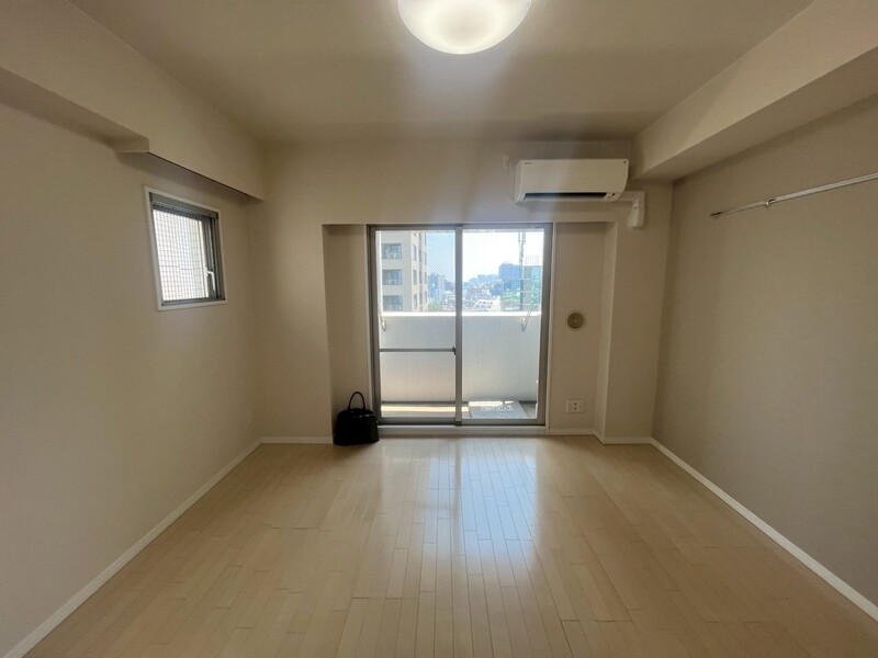 居室・リビング　※別部屋参考写真