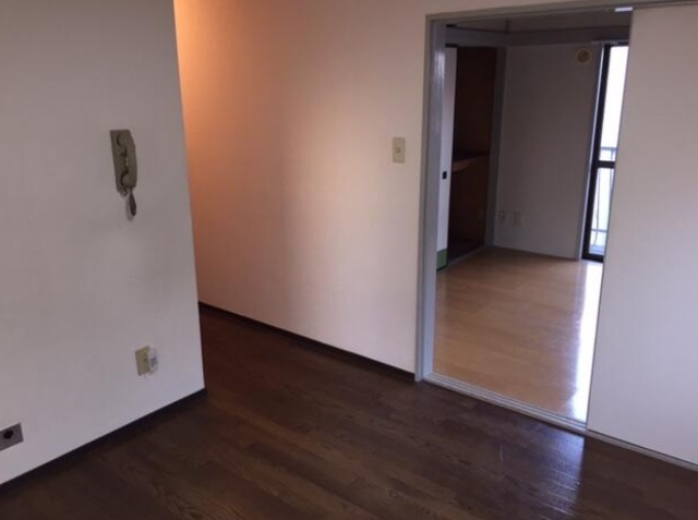 居室・リビング　別部屋参考写真