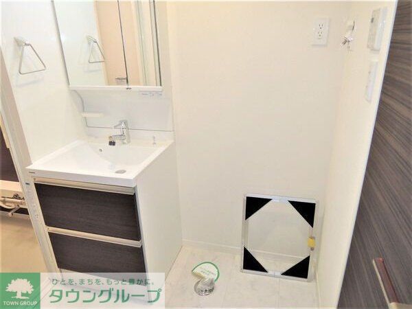 洗面設備　お部屋探しは株式会社　タウンハウジング　までお気軽にお問合…