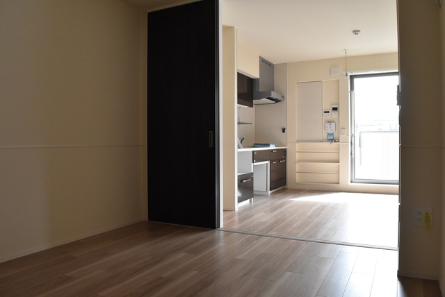 その他部屋・スペース　フローリング調の清潔感あるお部屋☆