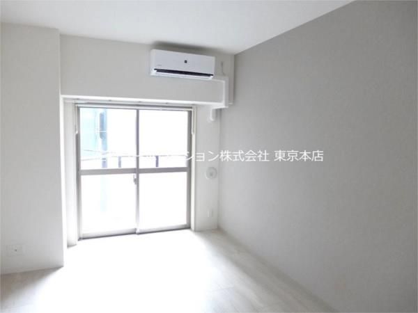 居室・リビング　※別部屋参考写真