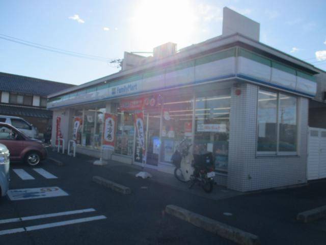コンビニ　ファミリーマート岐阜六条店（コンビニ）まで467m