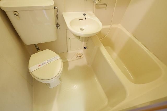 バス・シャワールーム　★お問い合わせはタウンハウジングまで★