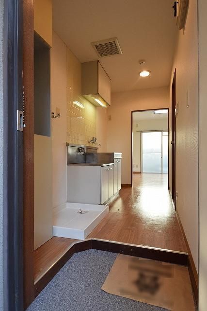 玄関　★お問い合わせはタウンハウジングまで★