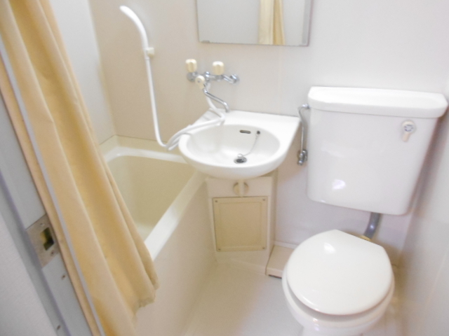 バス・シャワールーム　お風呂です