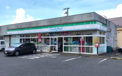 コンビニ　ファミリーマート　水口本綾野店（コンビニ）まで500m