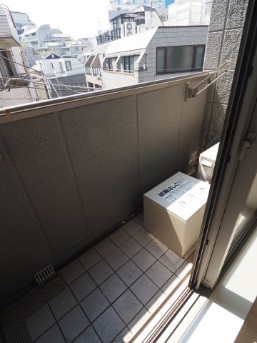 バルコニー　※同物件別部屋参考写真