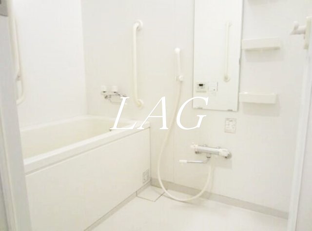 バス・シャワールーム　お風呂です。