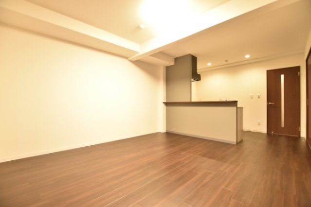 居室・リビング　別号室画像。ご参考下さい