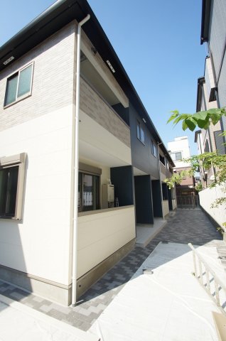 建物外観　外観は落ち着いています