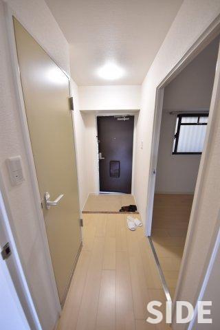 玄関　※別号室参考画像