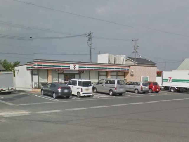 コンビニ　セブンイレブン浜松初生西店（コンビニ）まで258m