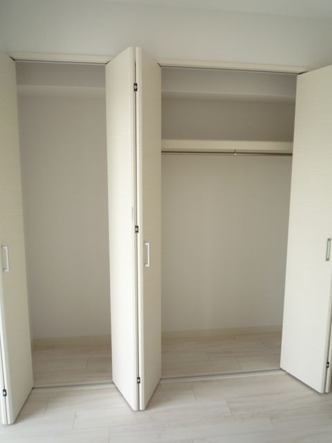 収納　クローゼット