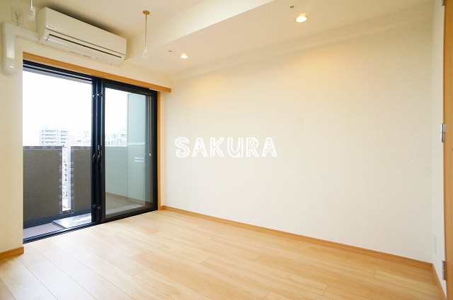 居室・リビング　使いやすい形の為、レイアウトを楽しめます♪