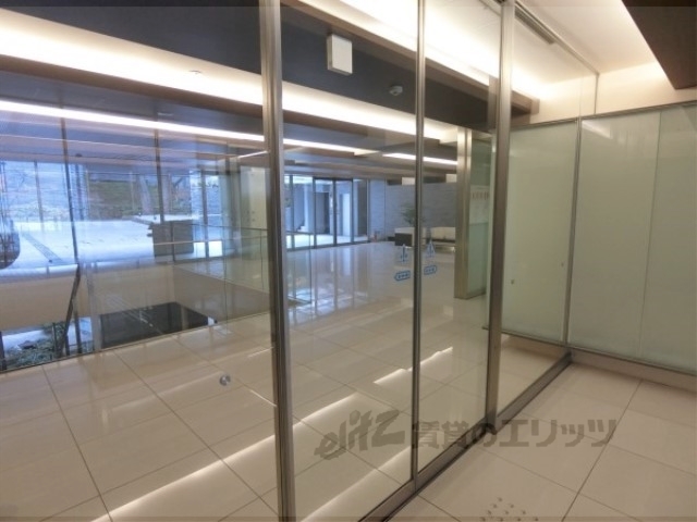 ロビー　ロビー