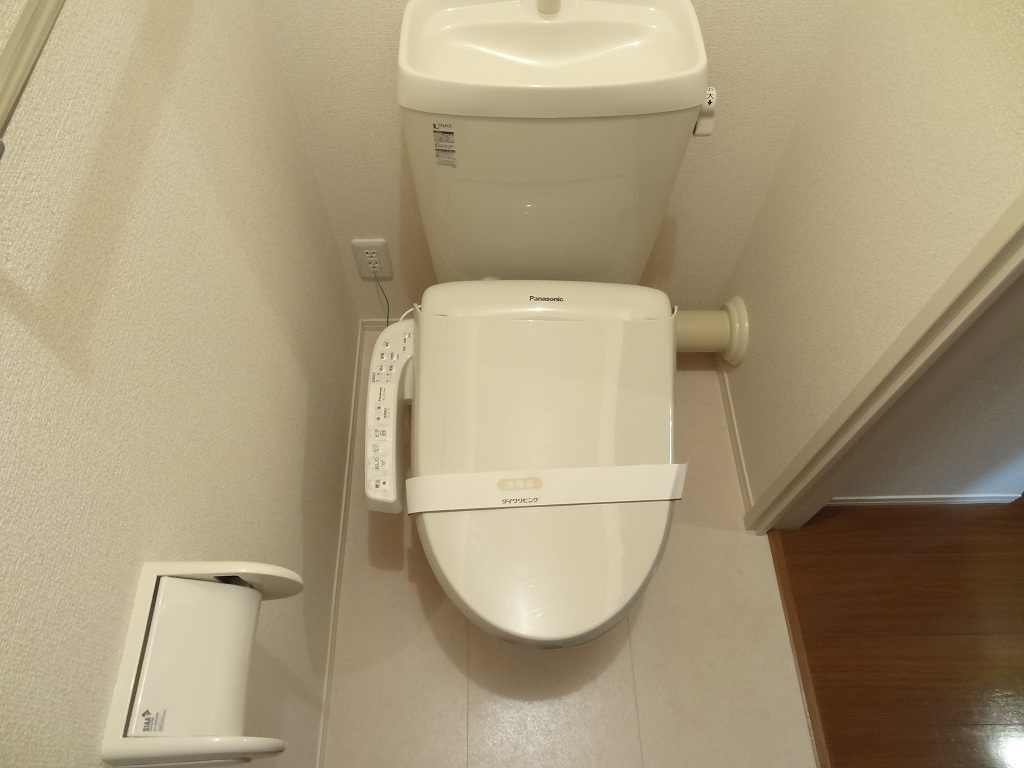 トイレ　他号室参考写真