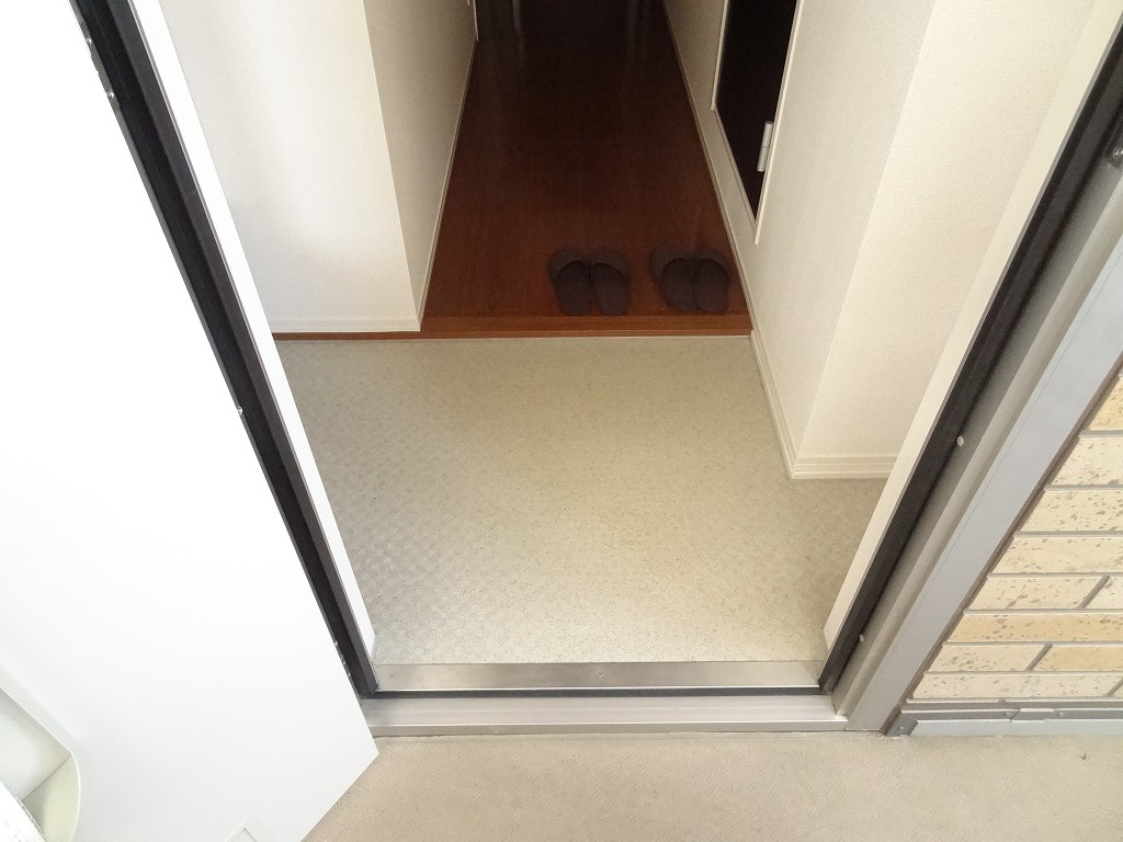 玄関　他号室参考写真