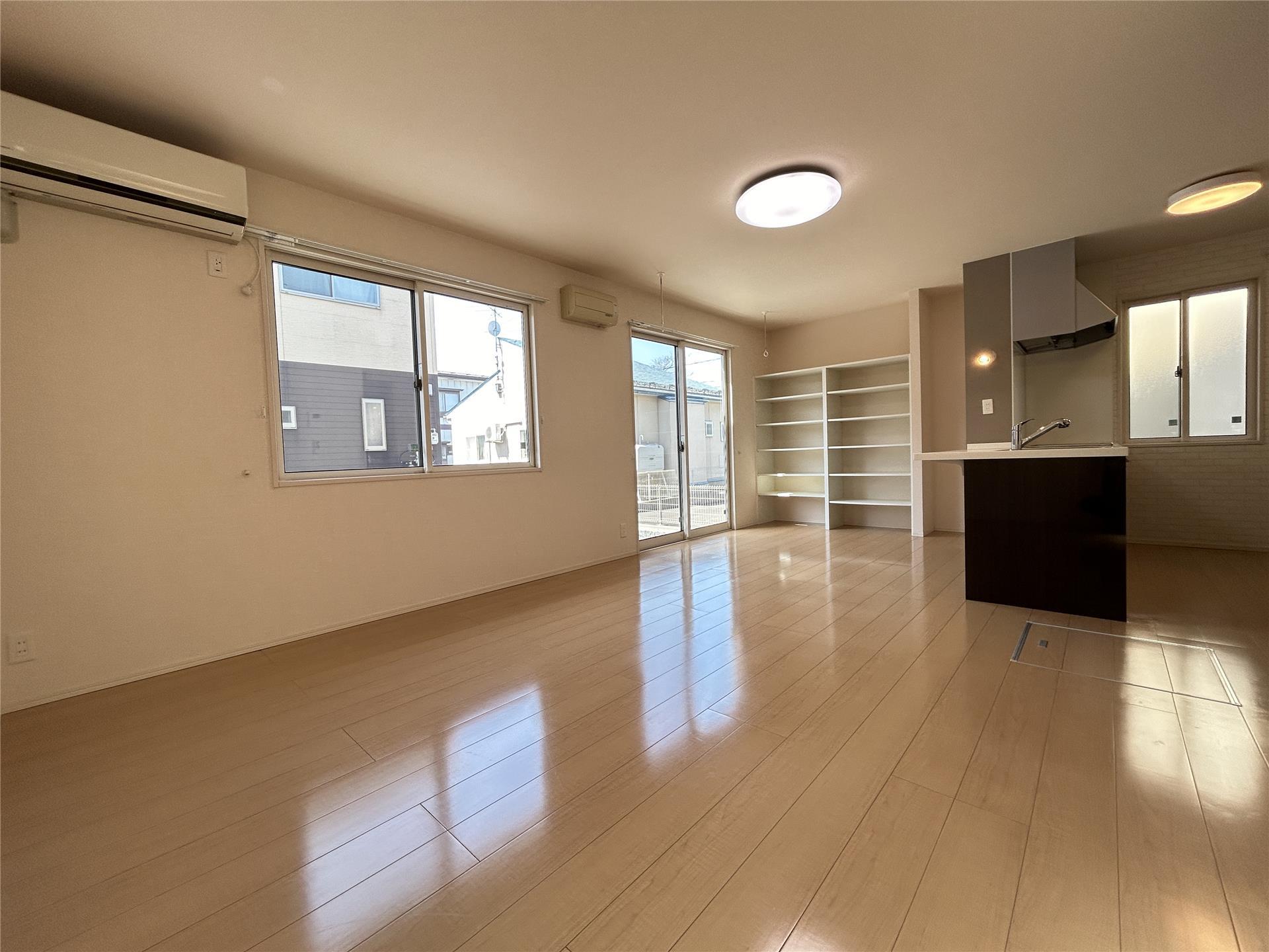 居室・リビング　リビング