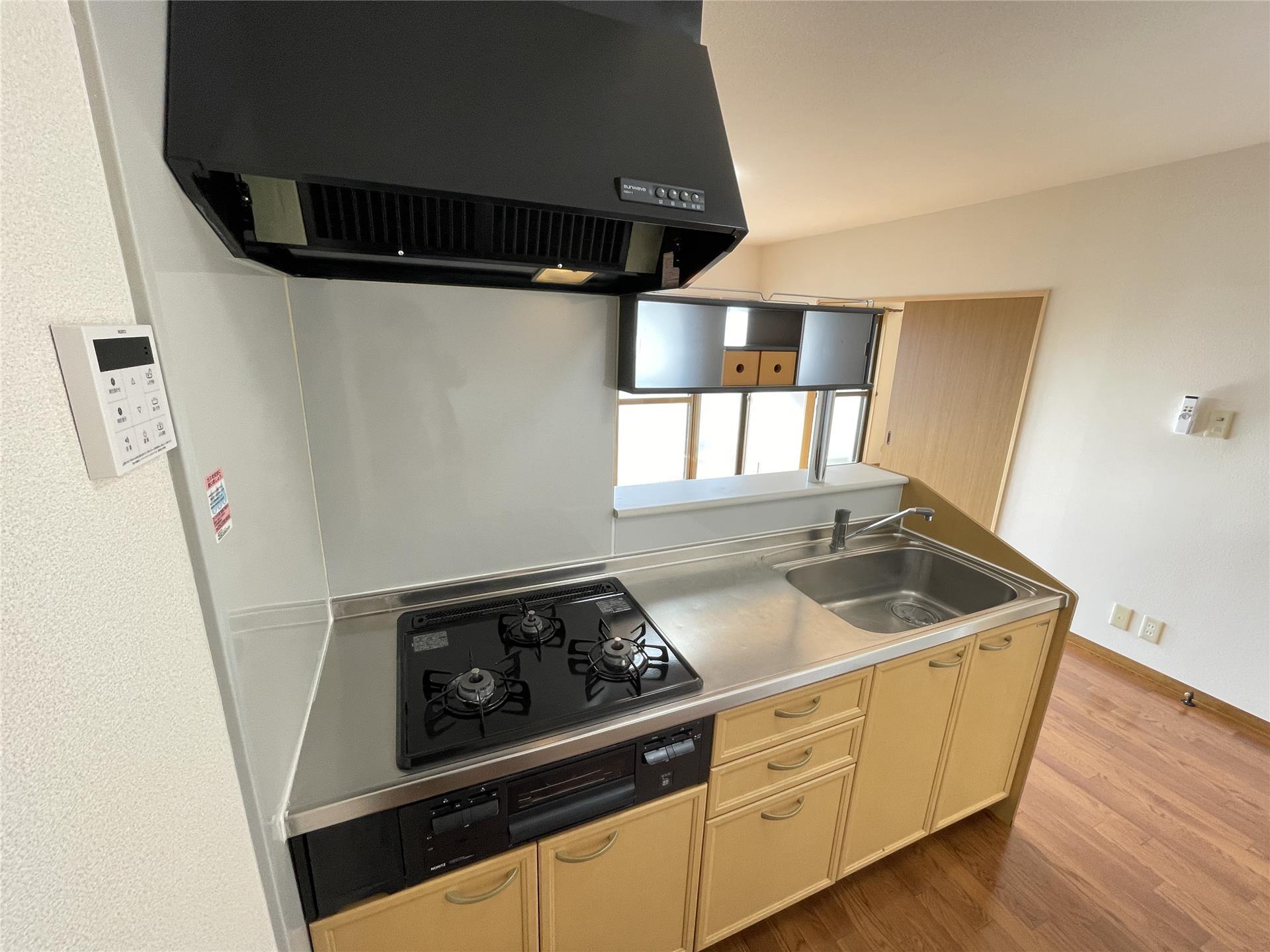 キッチン　人気の対面式キッチン♪