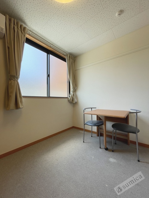 バルコニー　室内をスッキリと見せることができる。充実収納です♪♪