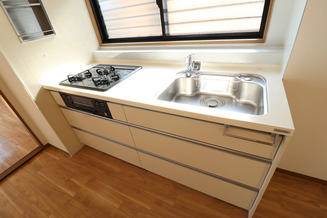 キッチン　システムキッチン