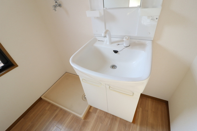 洗面設備　洗髪洗面化粧台