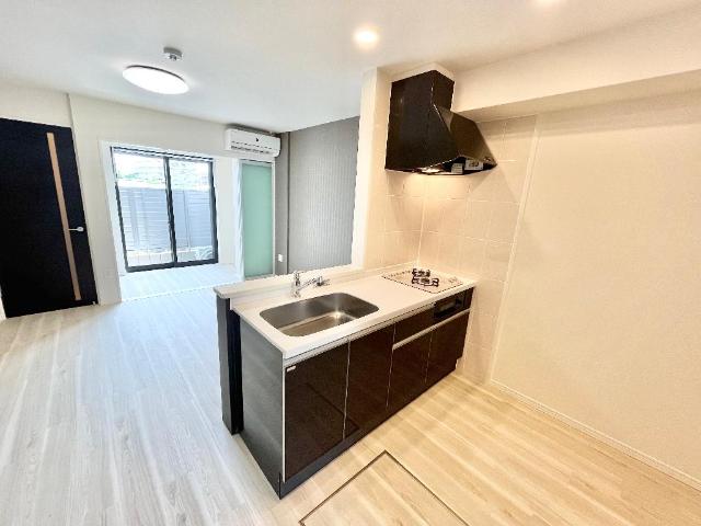 キッチン　キッチン（イメージ）