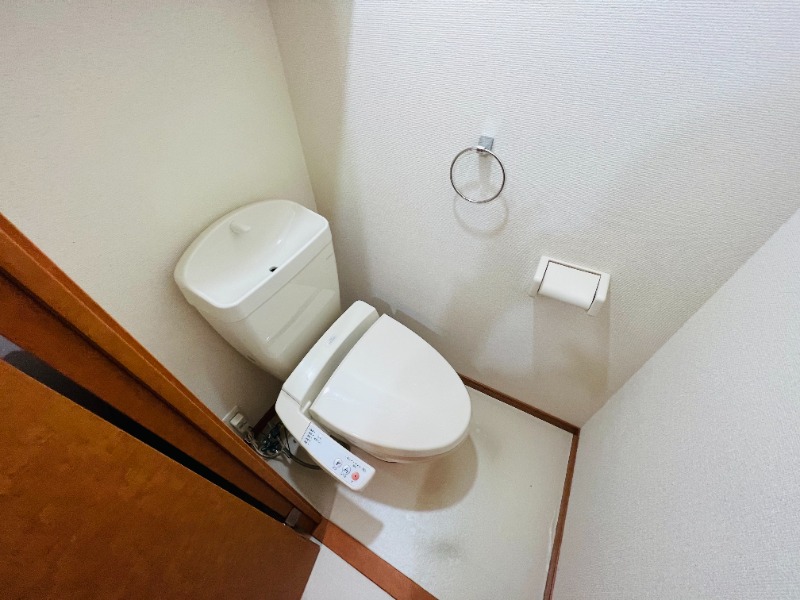 トイレ　別号室別号室