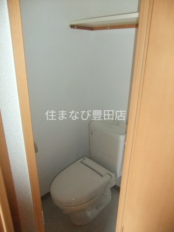 トイレ　同型タイプ