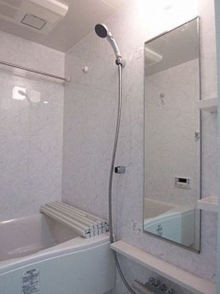 バス・シャワールーム　※別部屋の参考写真です。