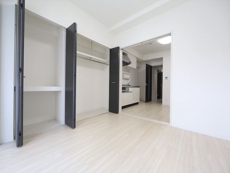 居室・リビング　洋室6帖　クローゼット付（収納充実してます）