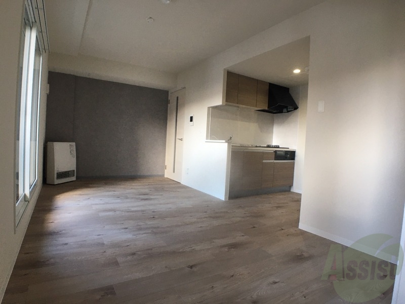 居室・リビング　広くてきれいなリビングです！快適に過ごせそうですね。