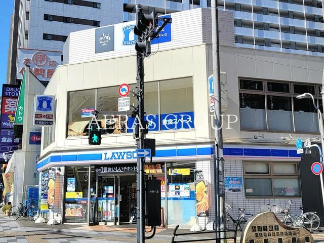 コンビニ　ローソン 八王子八日町店（コンビニ）まで114m