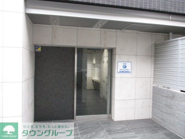 エントランス　エントランス