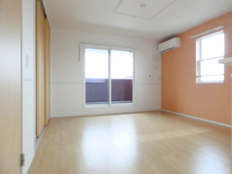 居室・リビング　図面と現状に相違がある場合には現状を優先