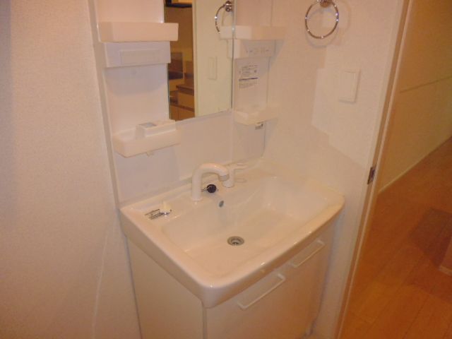 洗面設備　洗髪洗面化粧台