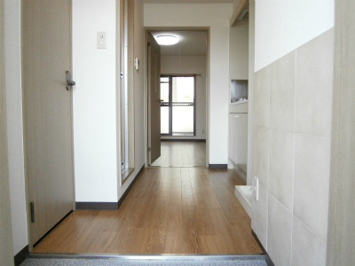 居室・リビング　廊下部分