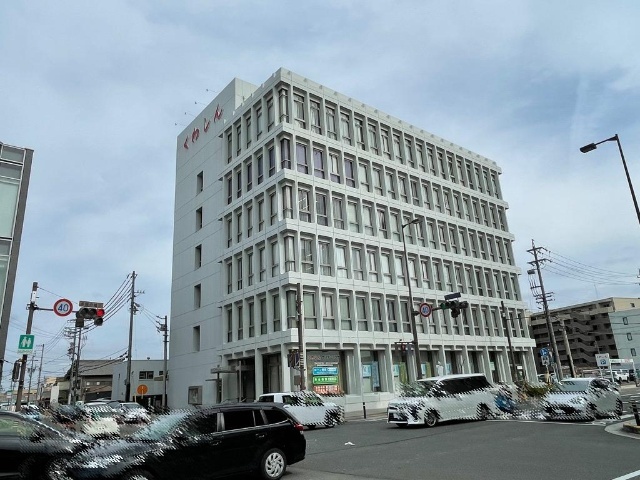 銀行　桑名三重信用金庫本店（銀行）まで1282m