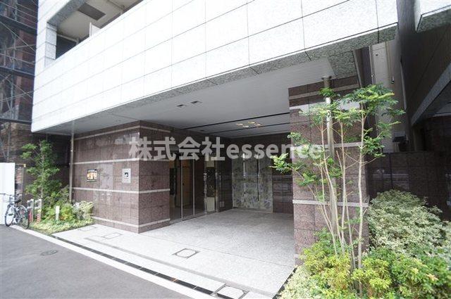 エントランス　弊社ではオンライン対応・現地対応可能です♪