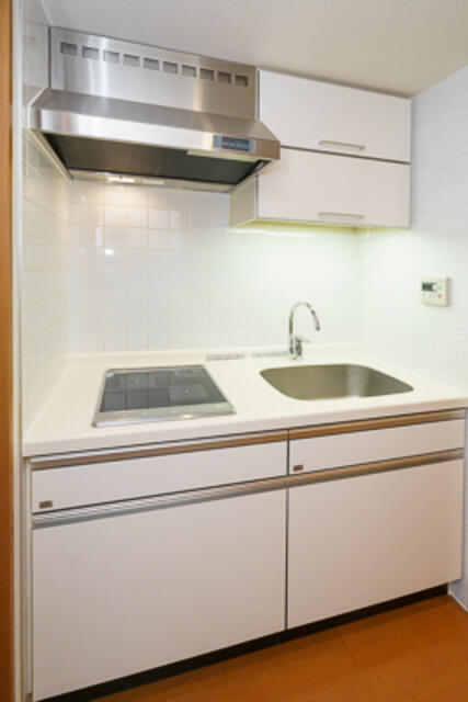 キッチン　※写真は同タイプ住戸です。