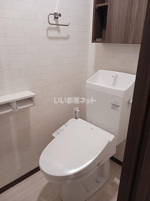 D crest新川Sのトイレ写真