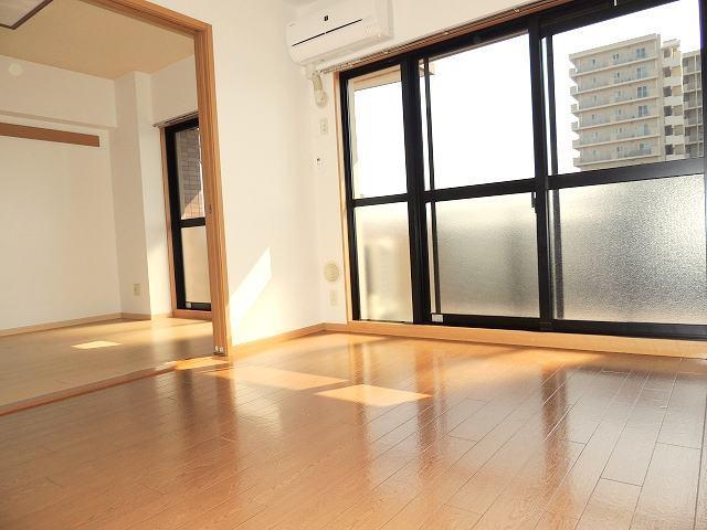 居室・リビング　リビング