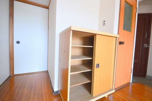 収納　靴箱収納完備。