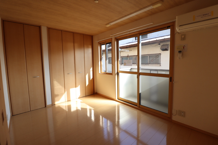 その他部屋・スペース　洋室2（天井デザインクロス仕様）