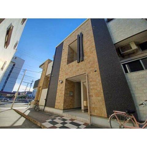 建物外観　外観写真（昼）